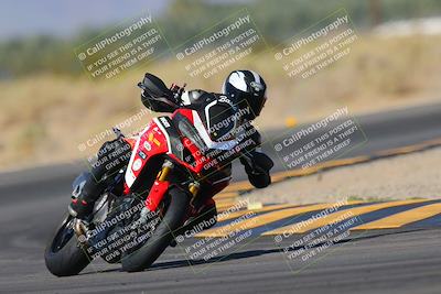 media/Nov-06-2023-Moto Forza (Mon) [[ce023d0744]]/3-Intermediate Group/Session 3 (Turn 16)/